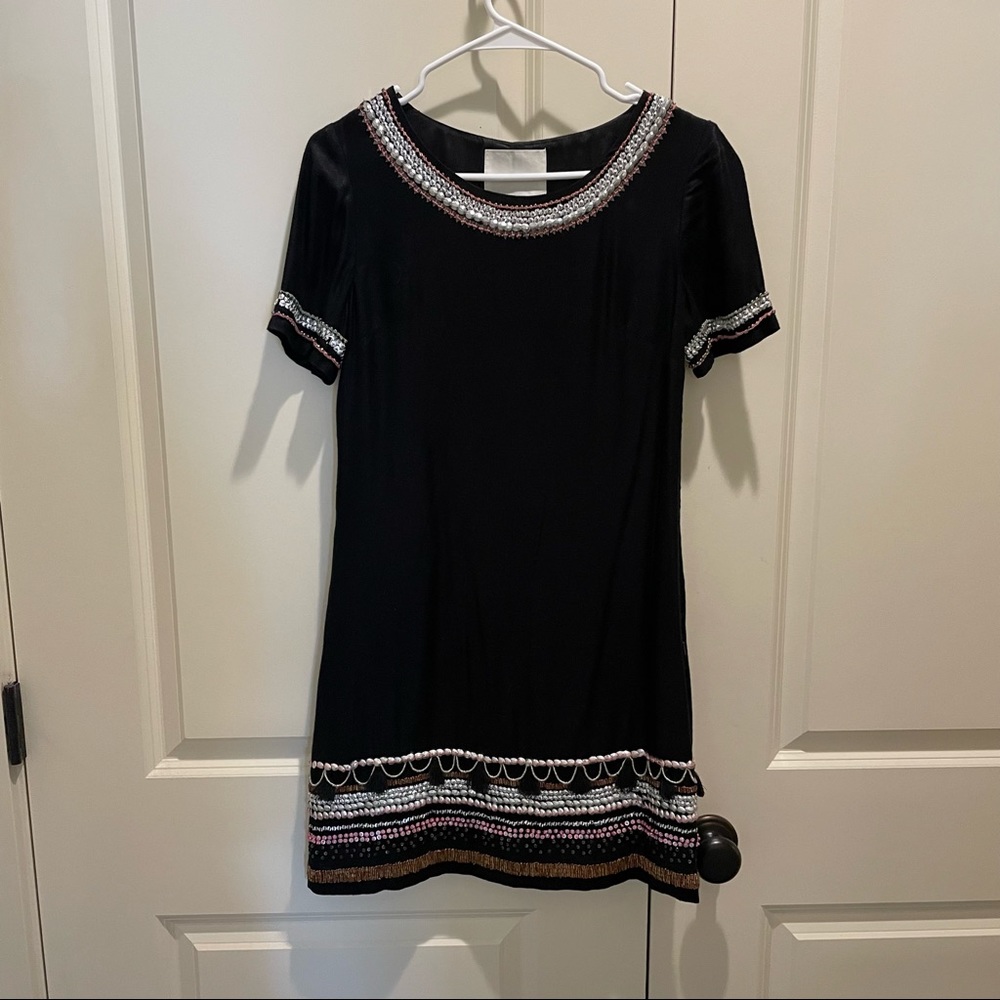 Maeve Black Size 0 Cocktail Dress w/ Detail on hem